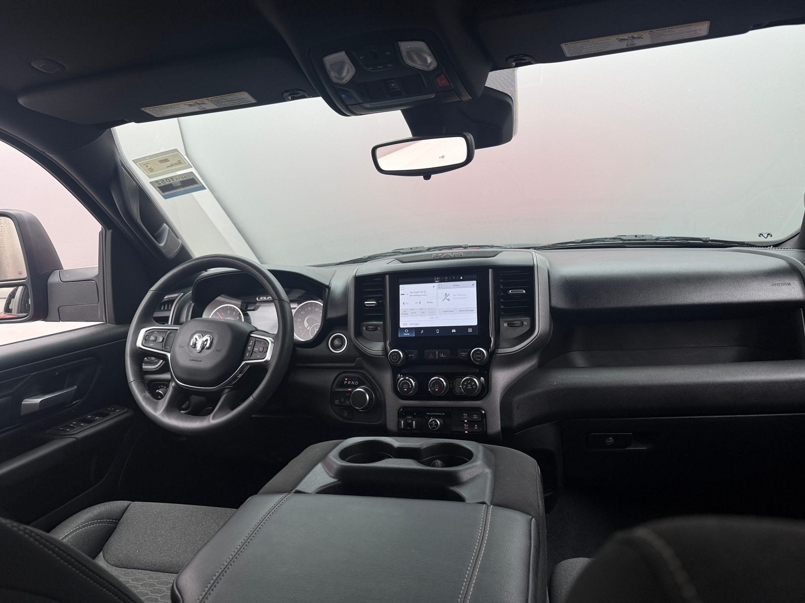 Thumbnail: 2025 RAM 1500 - 3