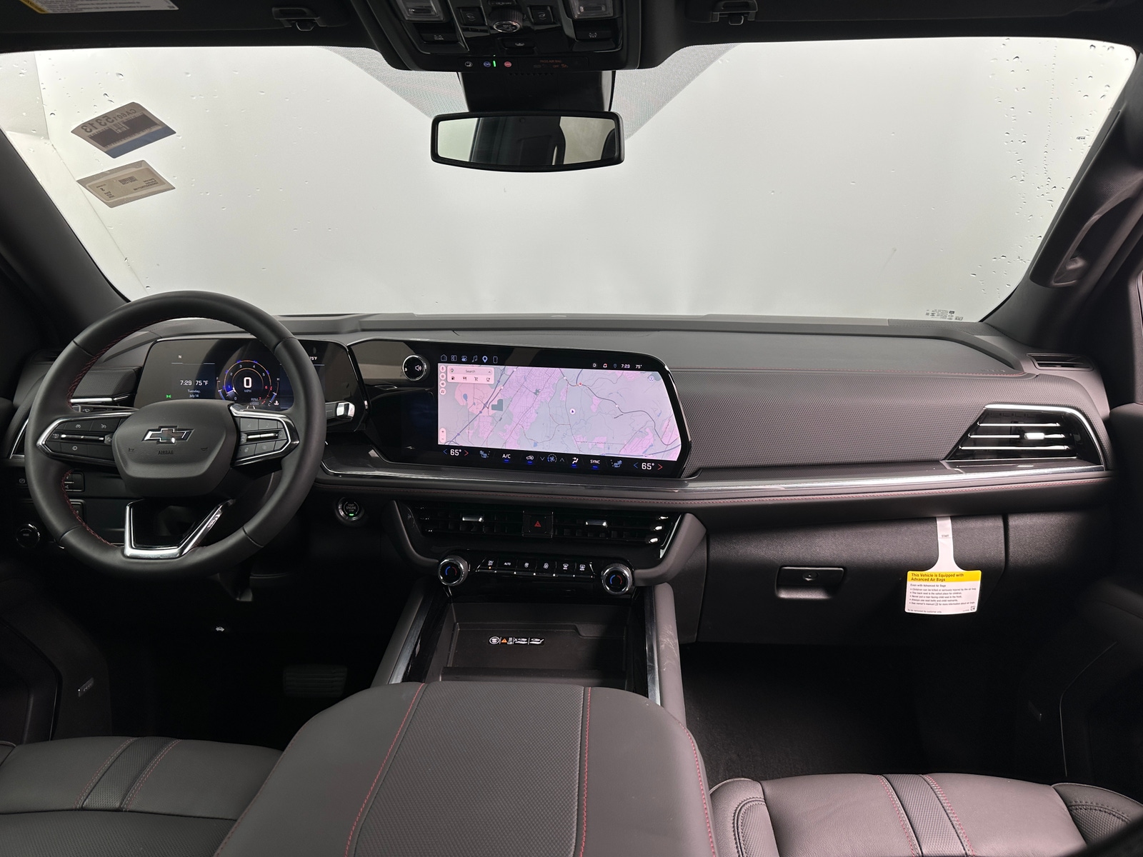 Thumbnail: 2026 Chevrolet Suburban - 3