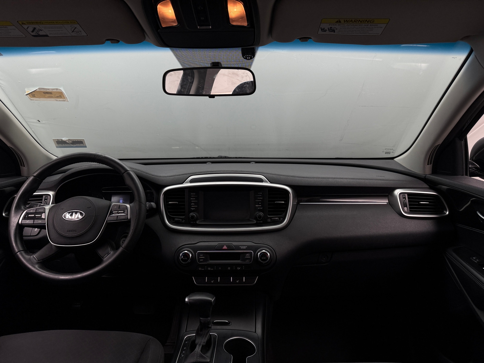 Thumbnail: 2020 Kia Sorento - 3