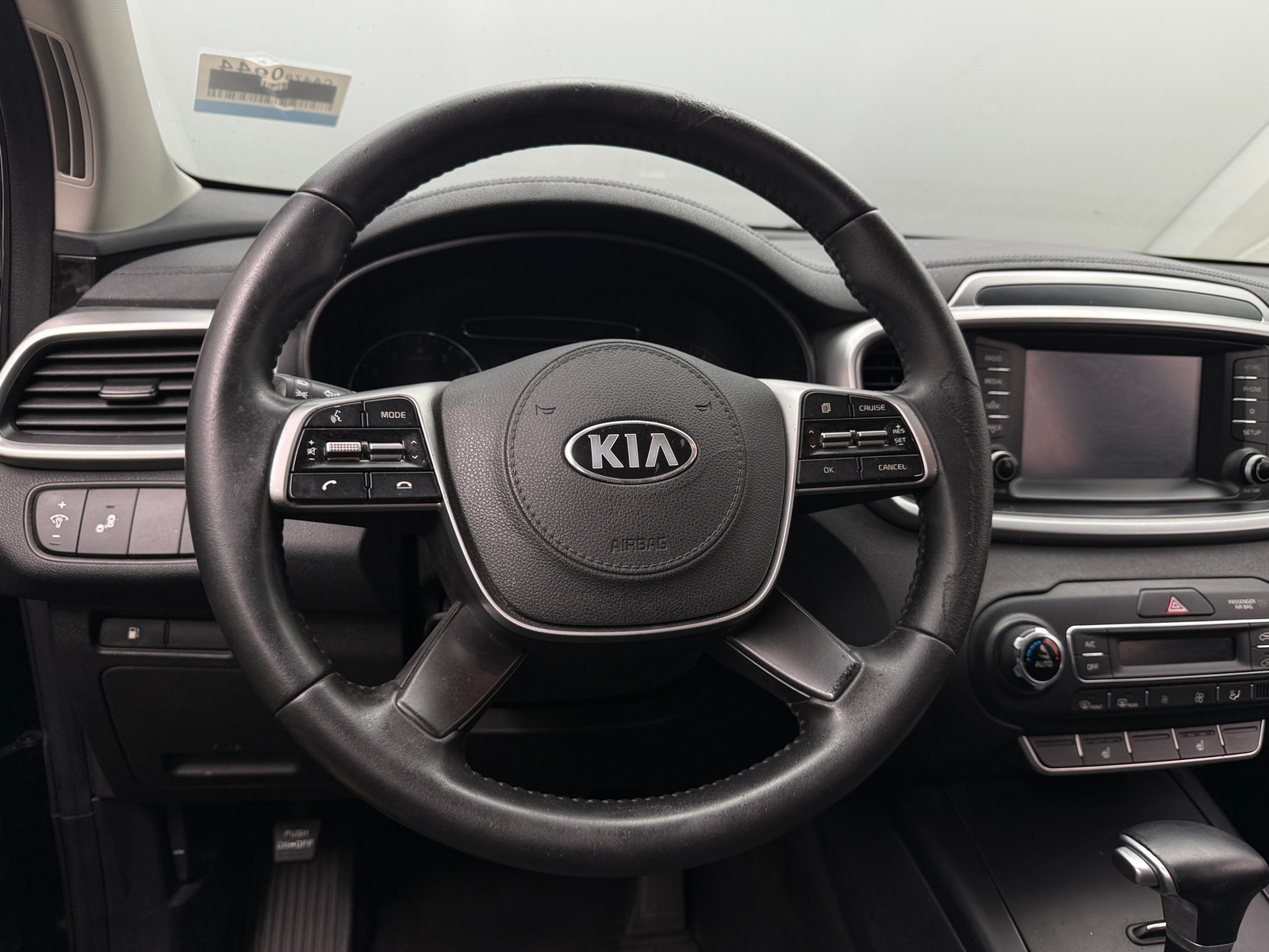 Thumbnail: 2020 Kia Sorento - 5