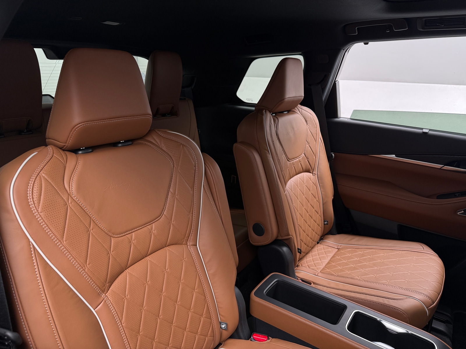 Thumbnail: 2025 INFINITI QX60 - 5