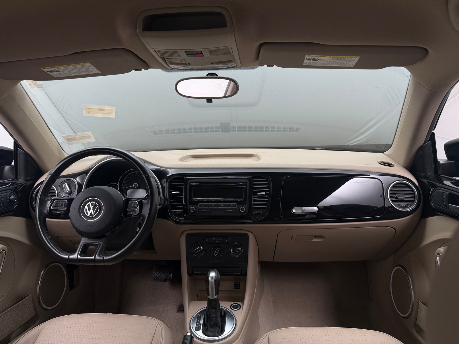 Thumbnail: 2015 Volkswagen Beetle - 2