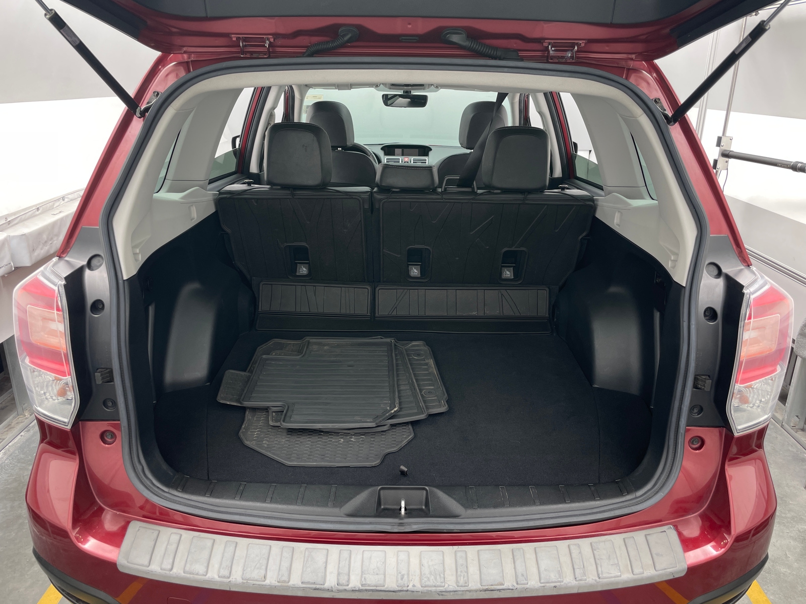 Thumbnail: 2017 Subaru Forester - 7