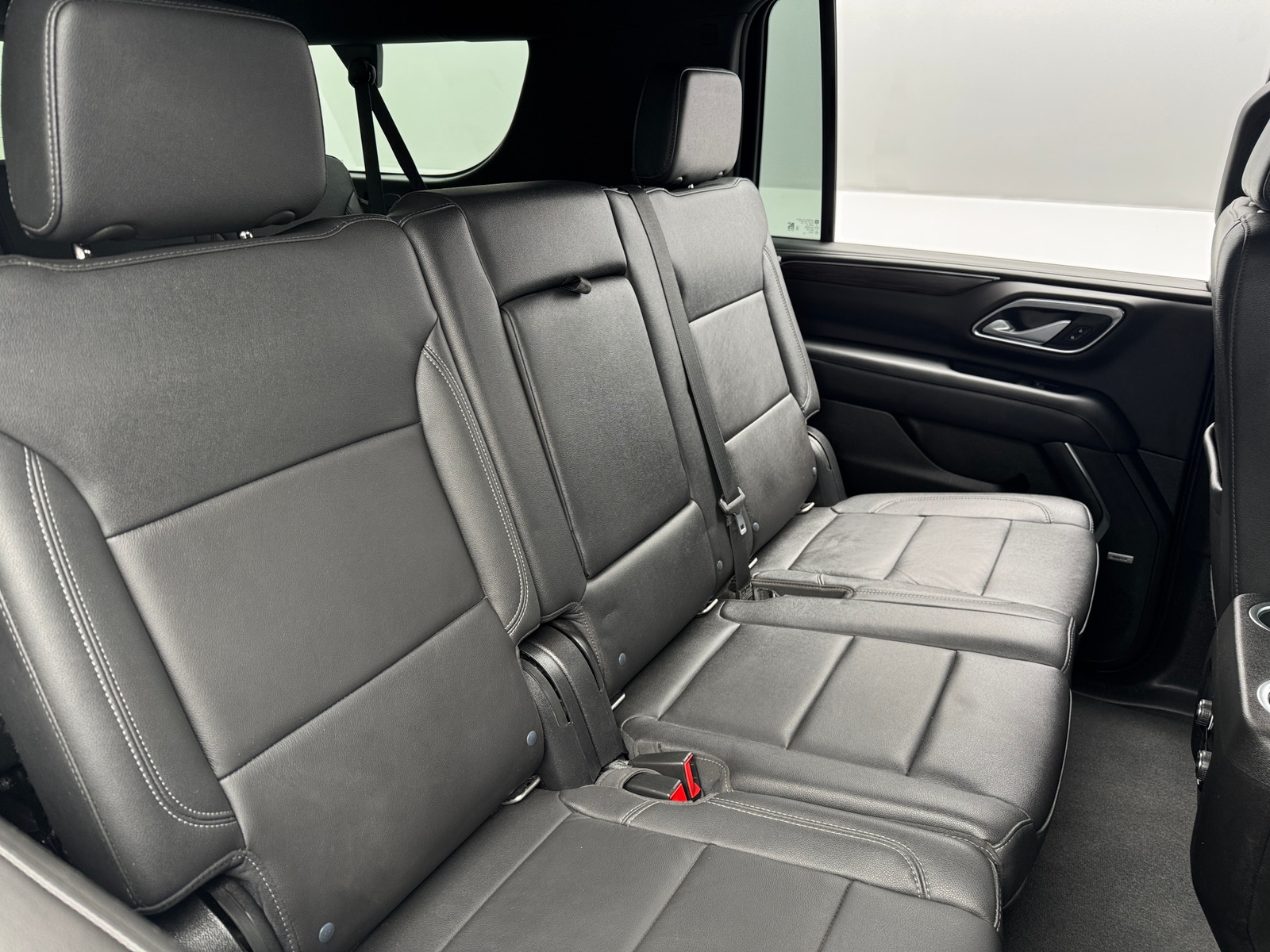 Thumbnail: 2022 Chevrolet Suburban - 5