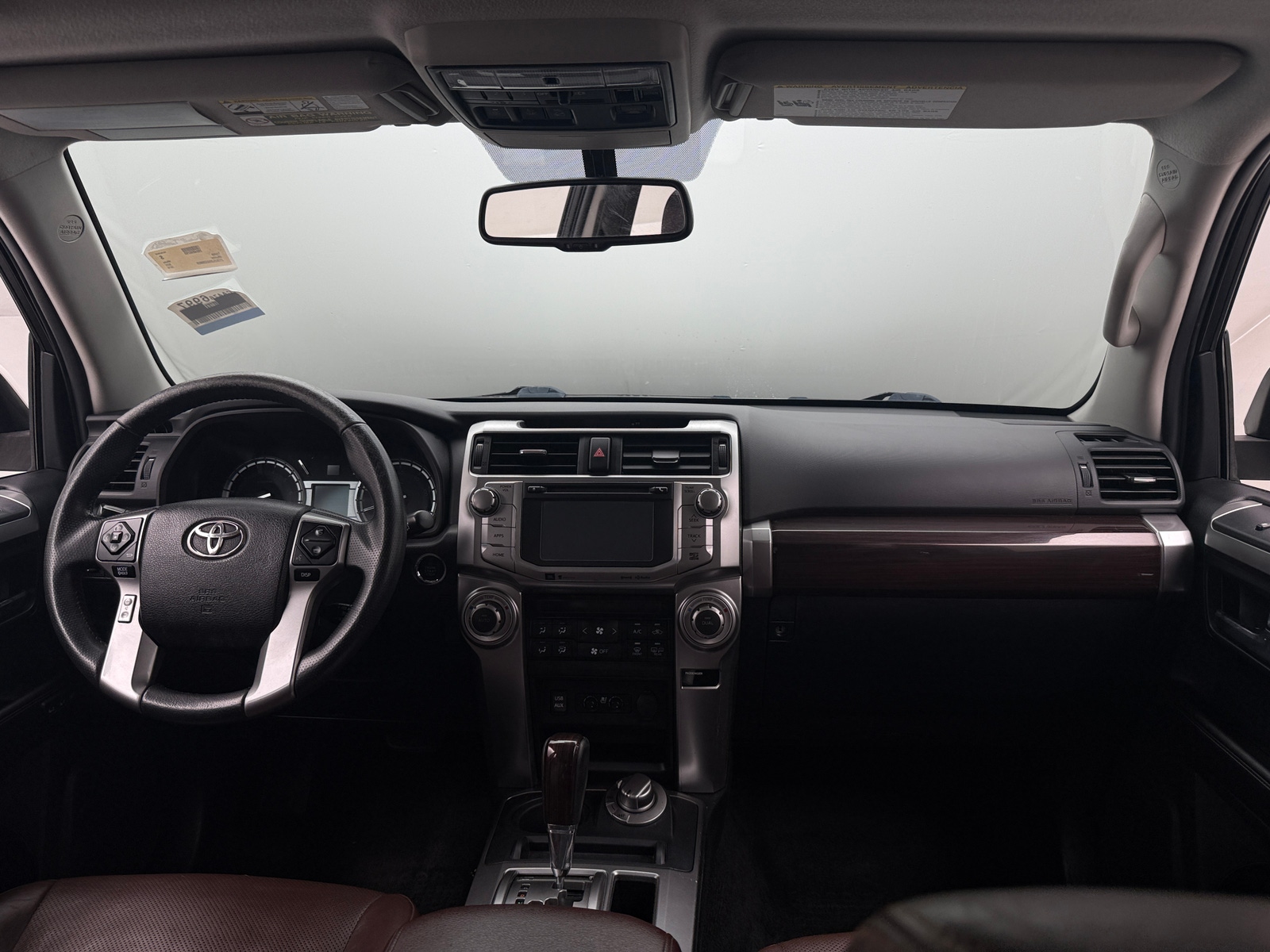 Thumbnail: 2016 Toyota 4Runner - 3