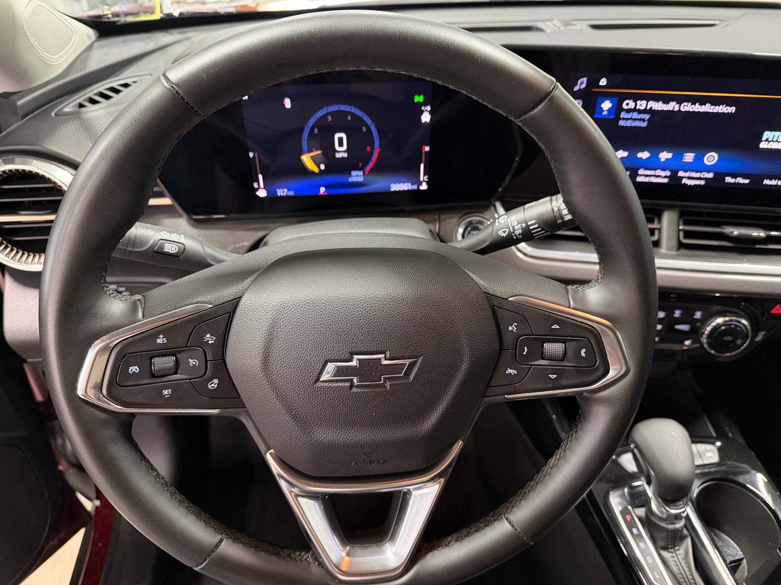 Thumbnail: 2024 Chevrolet Trax - 4