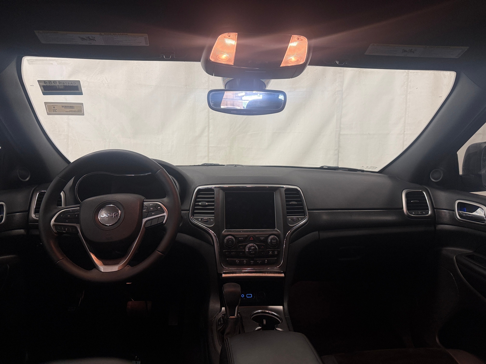 Thumbnail: 2018 Jeep Grand Cherokee - 3