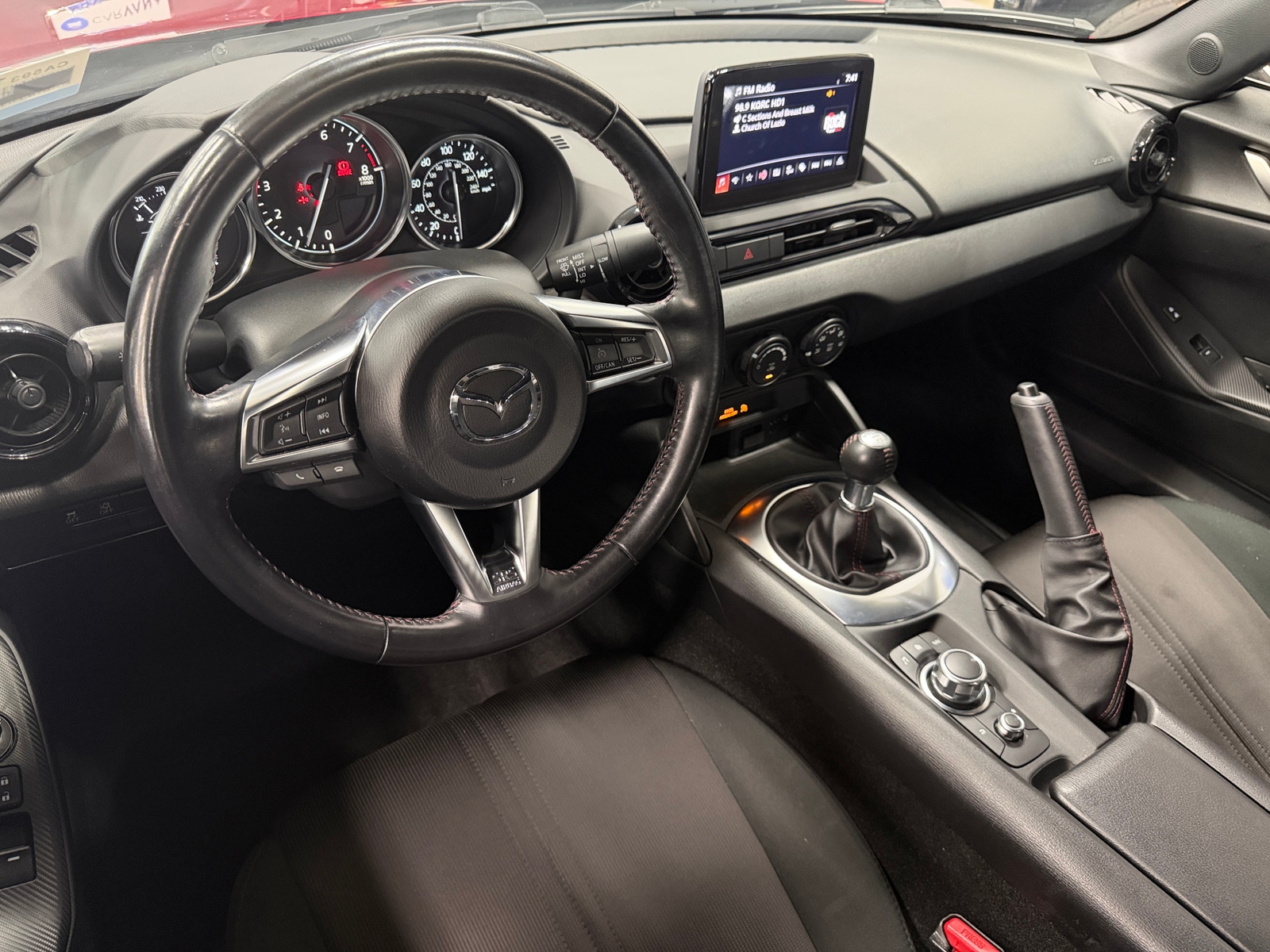 Thumbnail: 2019 Mazda MX-5 Miata - 3