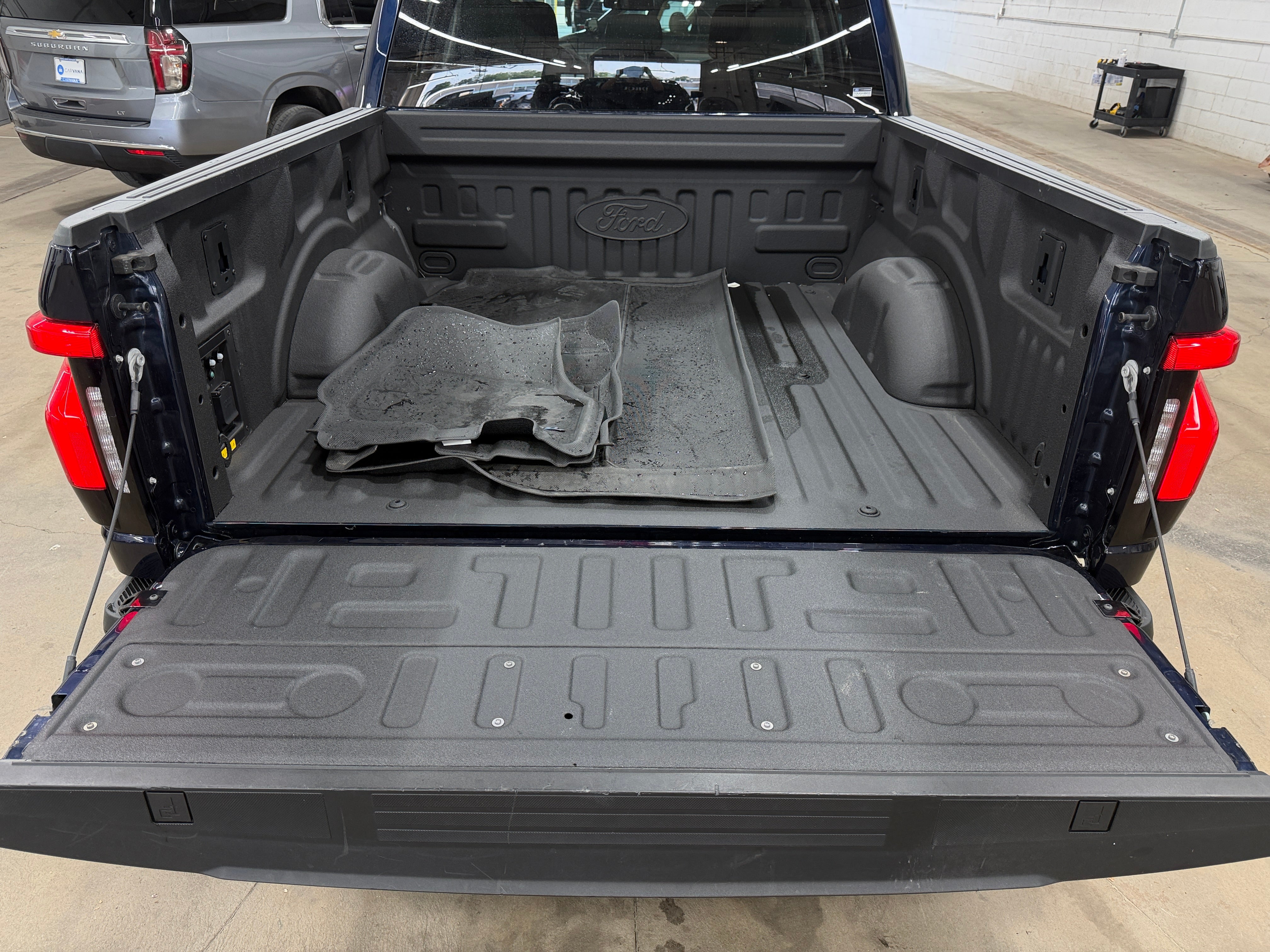 Used 2023 Ford F-150 Lightning XLT with VIN 1FTVW1EL6PWG60063 for sale in Oak Creek, WI
