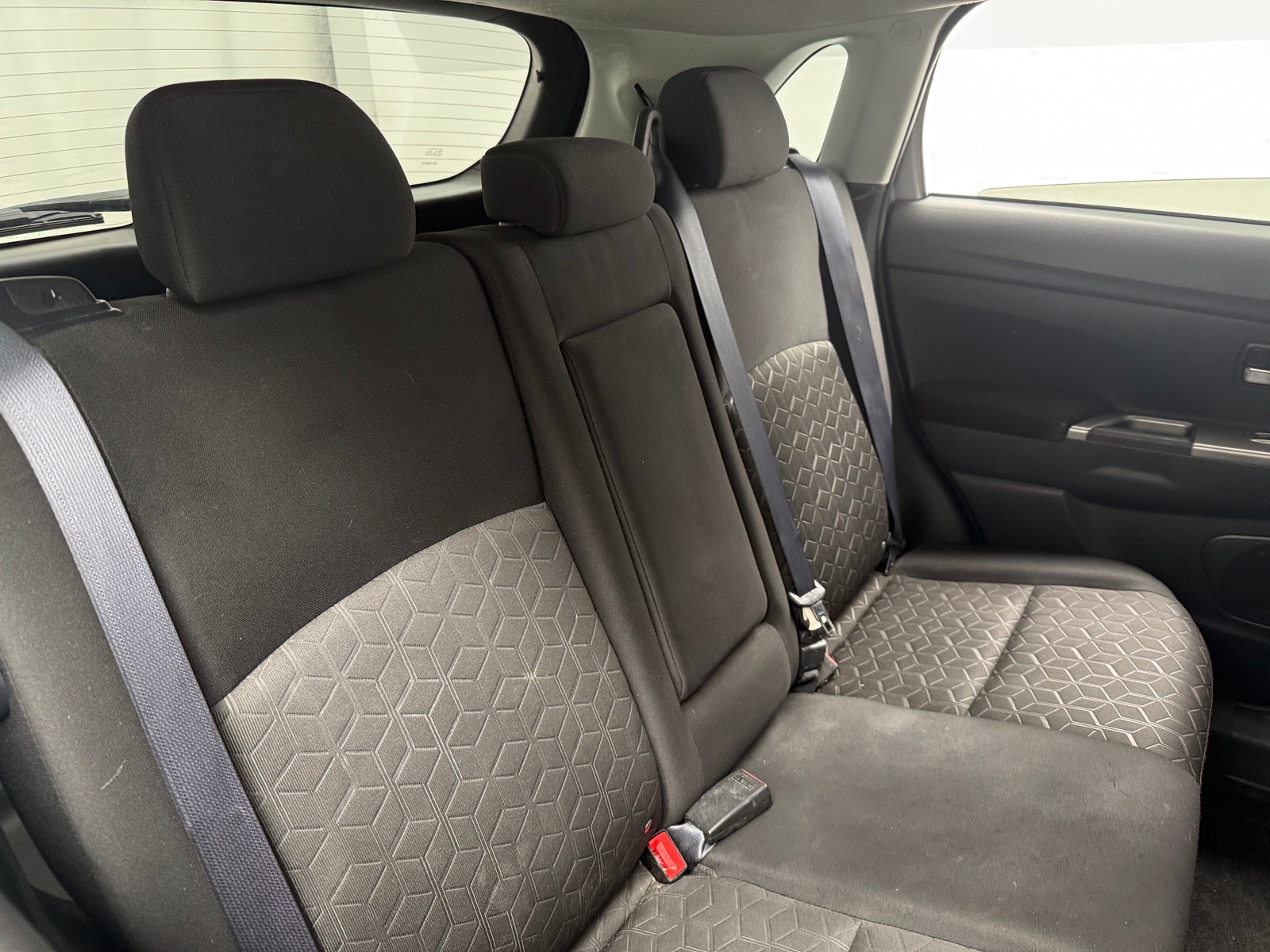 Thumbnail: 2020 Mitsubishi Outlander Sport - 6