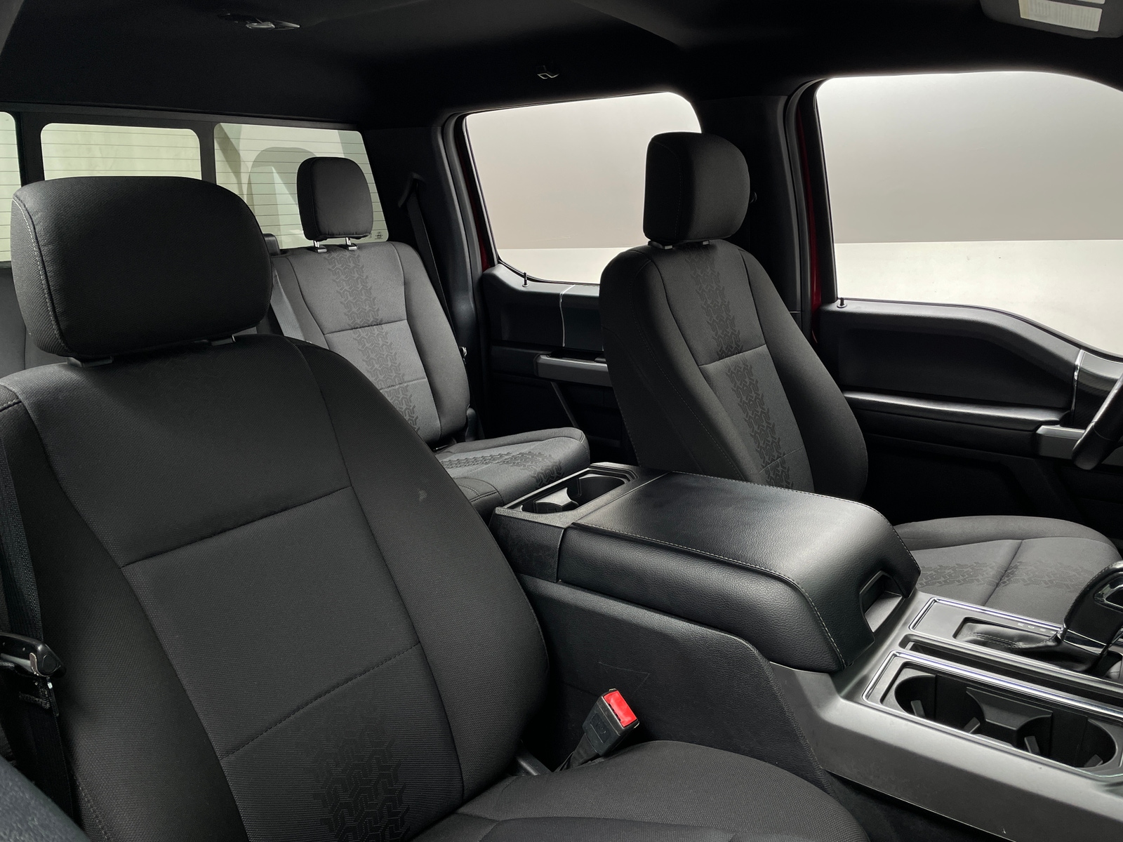 Thumbnail: 2018 Ford Econoline - 2