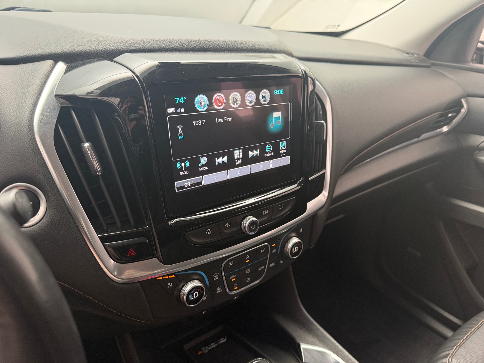 Thumbnail: 2019 Chevrolet Traverse - 3