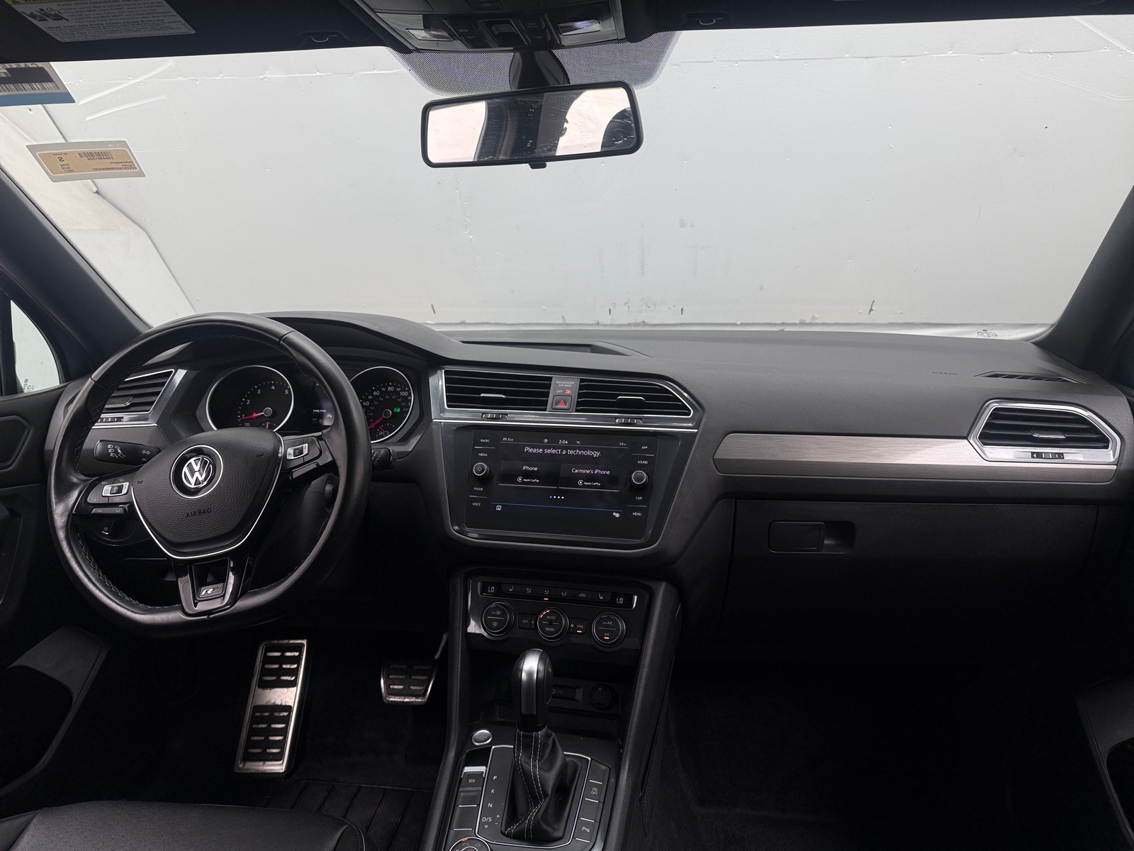 Thumbnail: 2021 Volkswagen Tiguan - 2