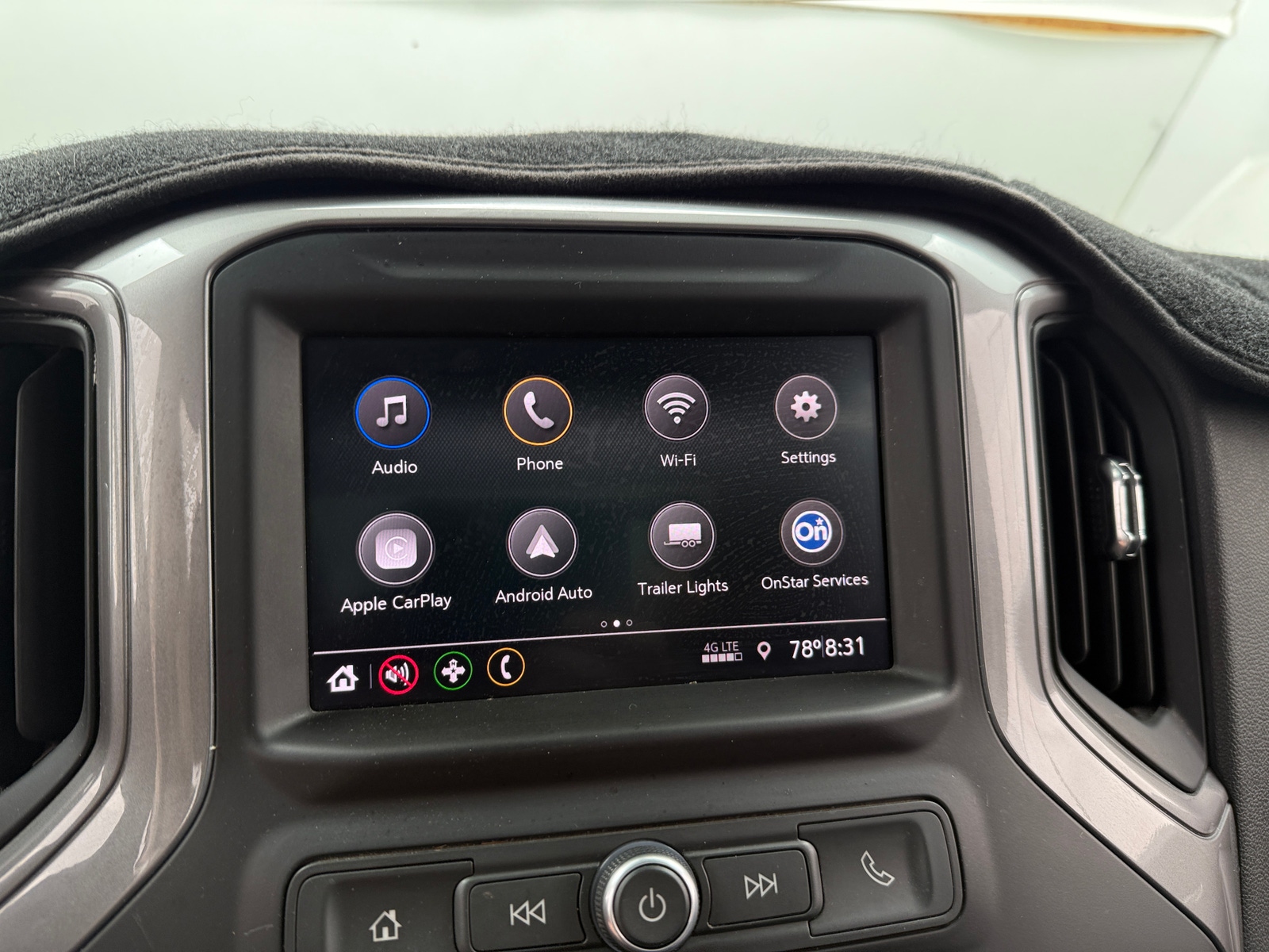 Thumbnail: 2020 Chevrolet Silverado 1500 - 3