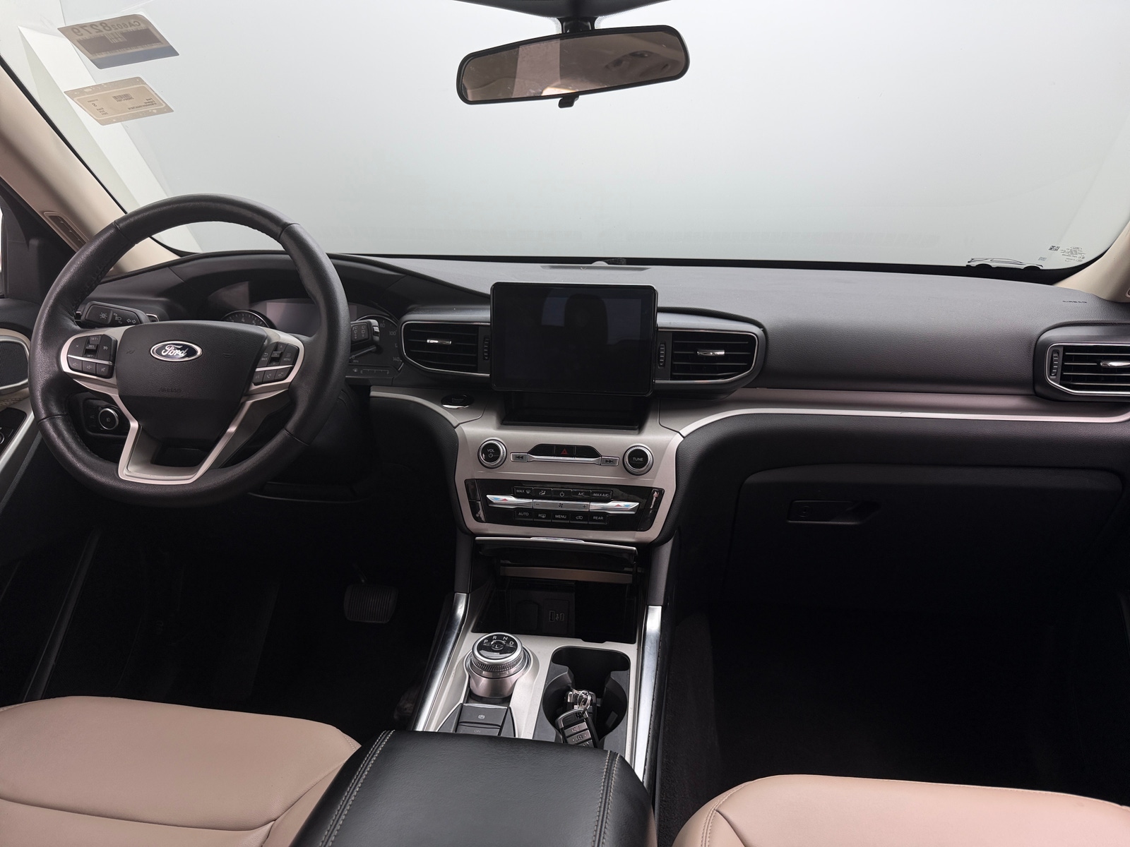 Thumbnail: 2024 Ford Explorer - 3