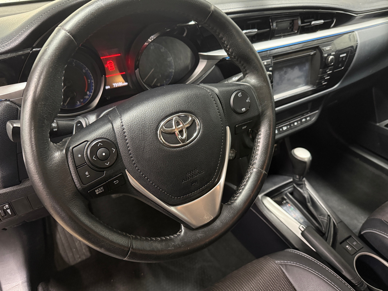 Thumbnail: 2015 Toyota Corolla - 5