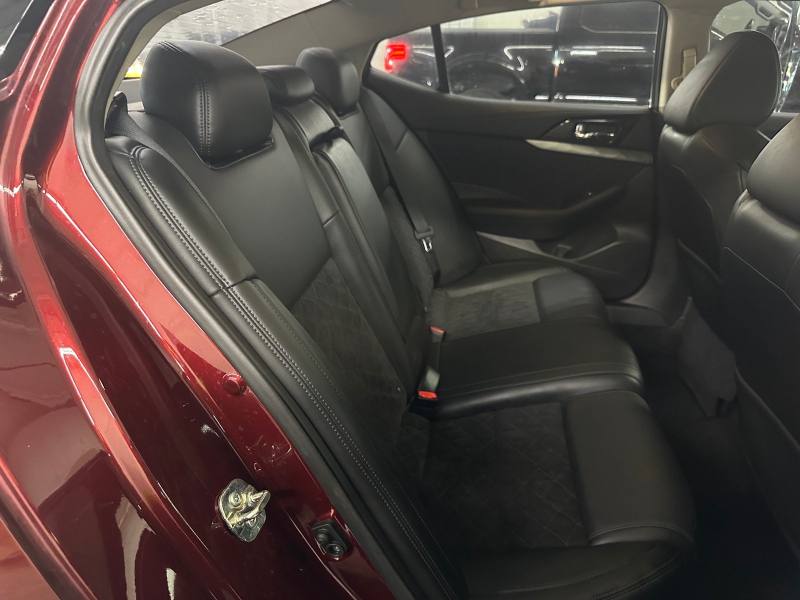 Thumbnail: 2016 Nissan Maxima - 5