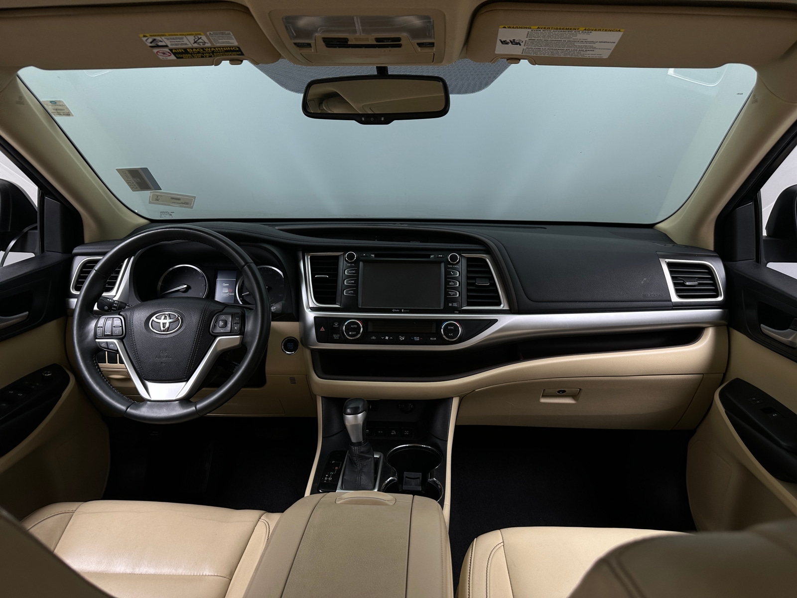 Thumbnail: 2015 Toyota Highlander - 3
