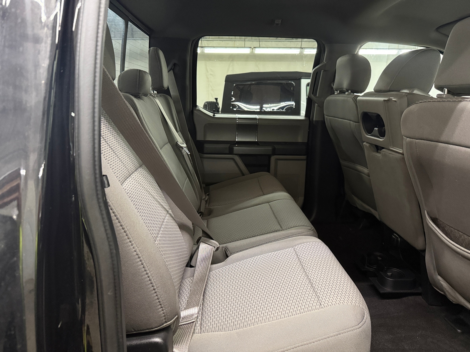 Thumbnail: 2019 Ford Econoline - 6