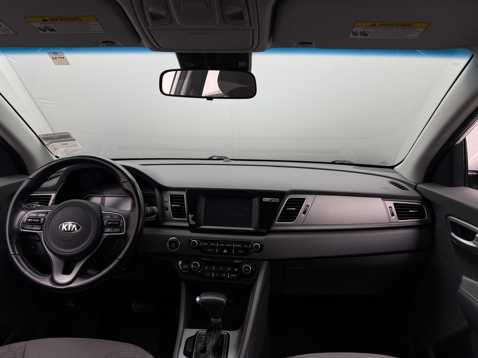 Thumbnail: 2018 Kia Niro - 3