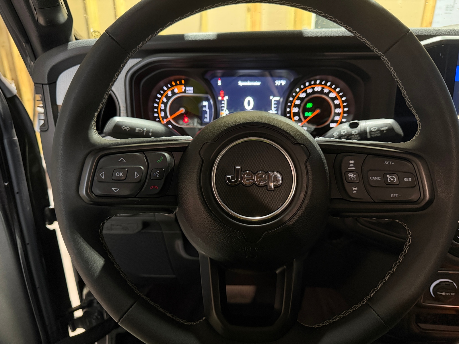 Thumbnail: 2025 Jeep Wrangler - 5