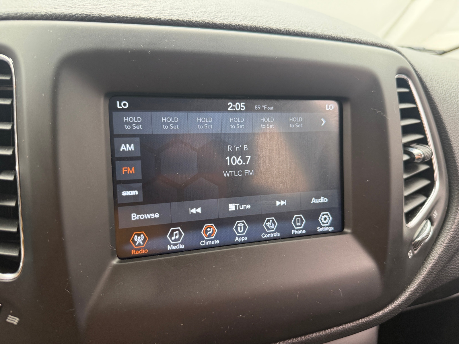 Thumbnail: 2019 Jeep Compass - 4