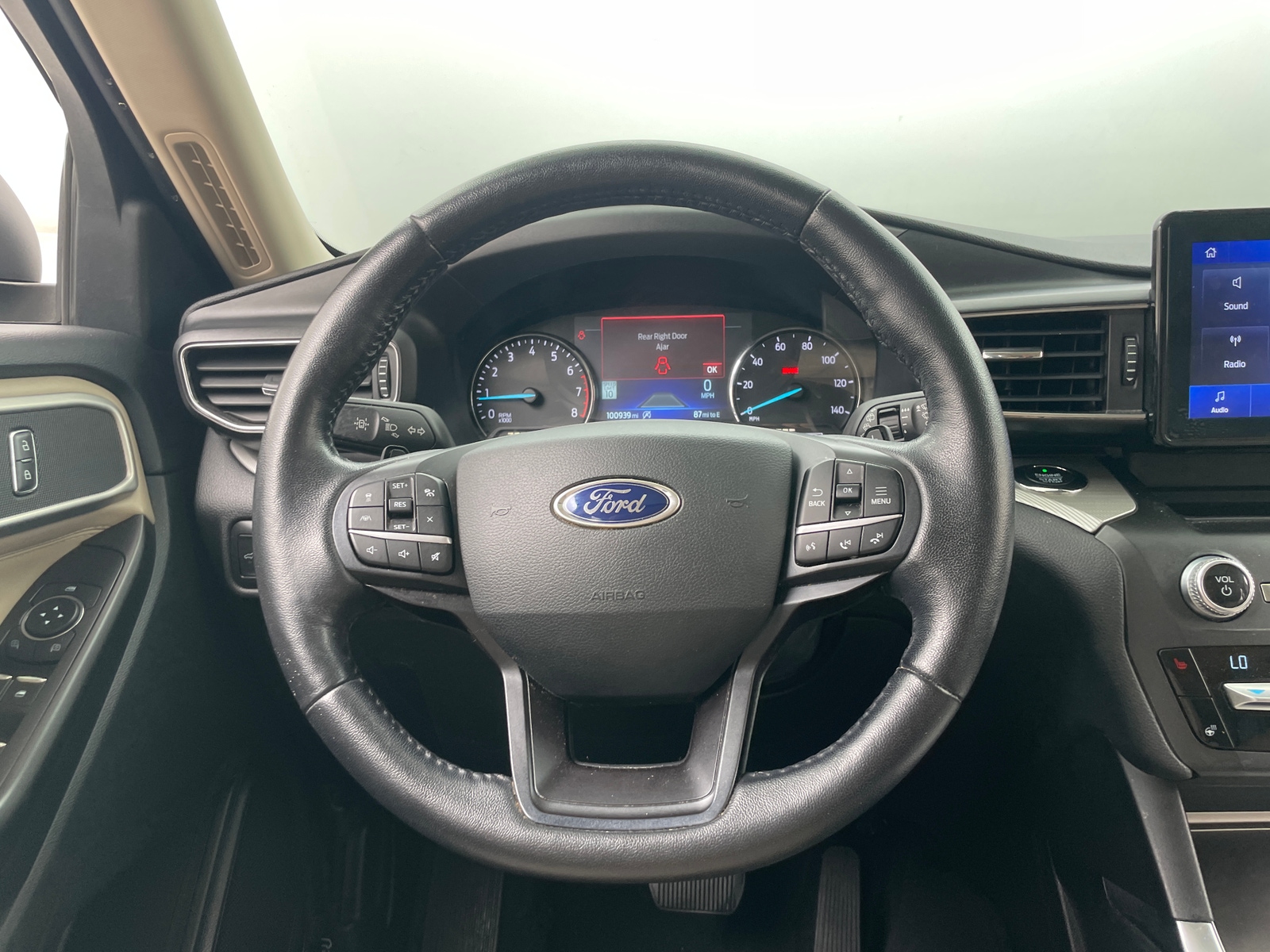 Thumbnail: 2020 Ford Explorer - 4