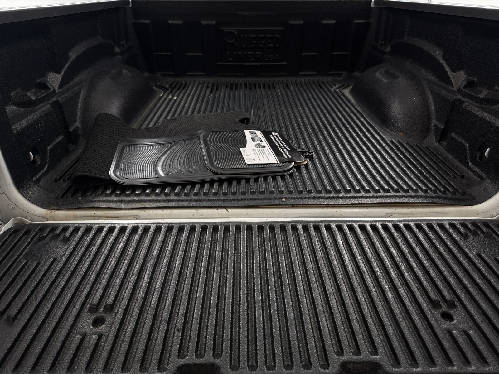 Thumbnail: 2024 RAM 1500 - 6