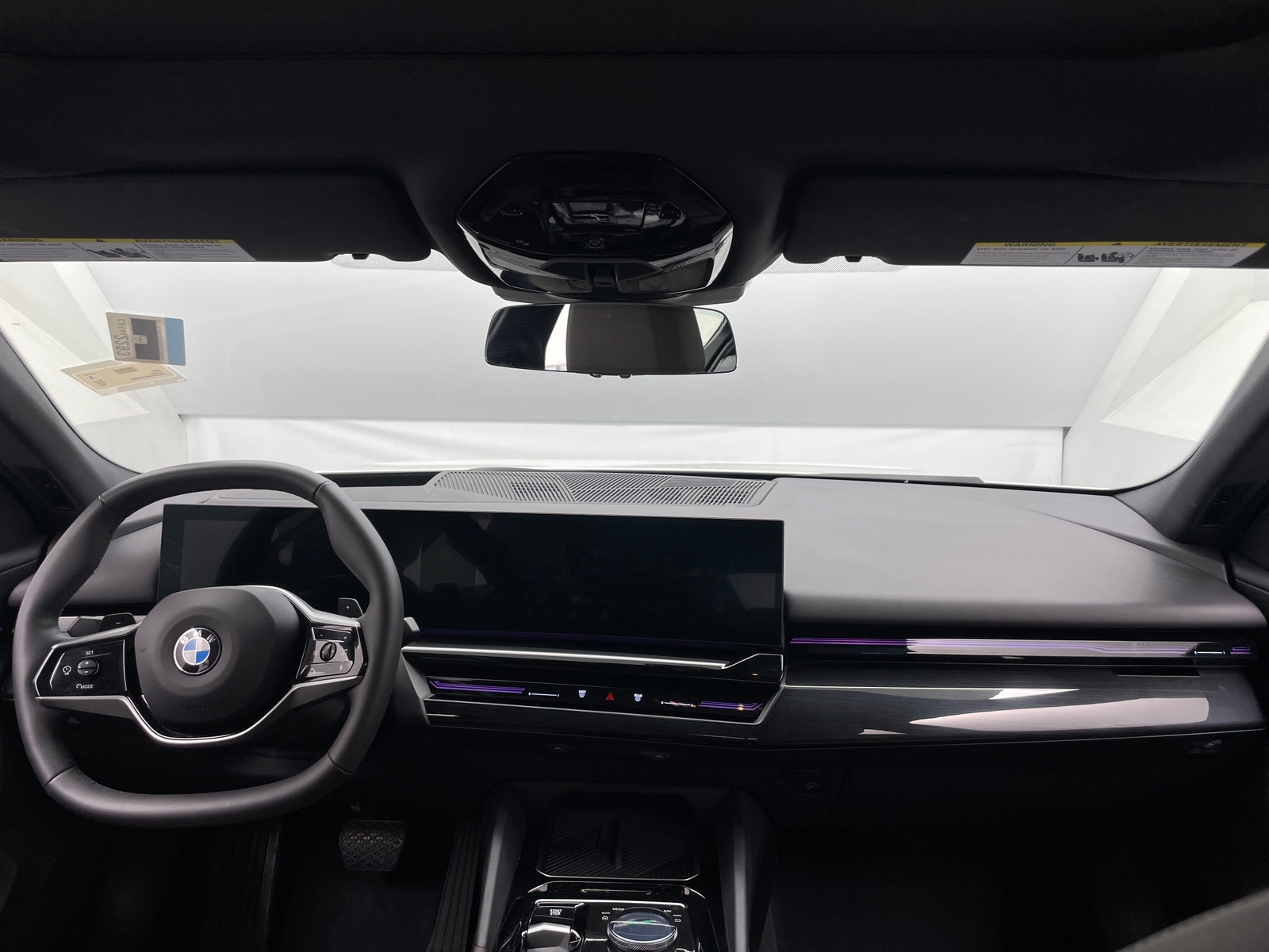 Thumbnail: 2026 BMW 5 Series - 2