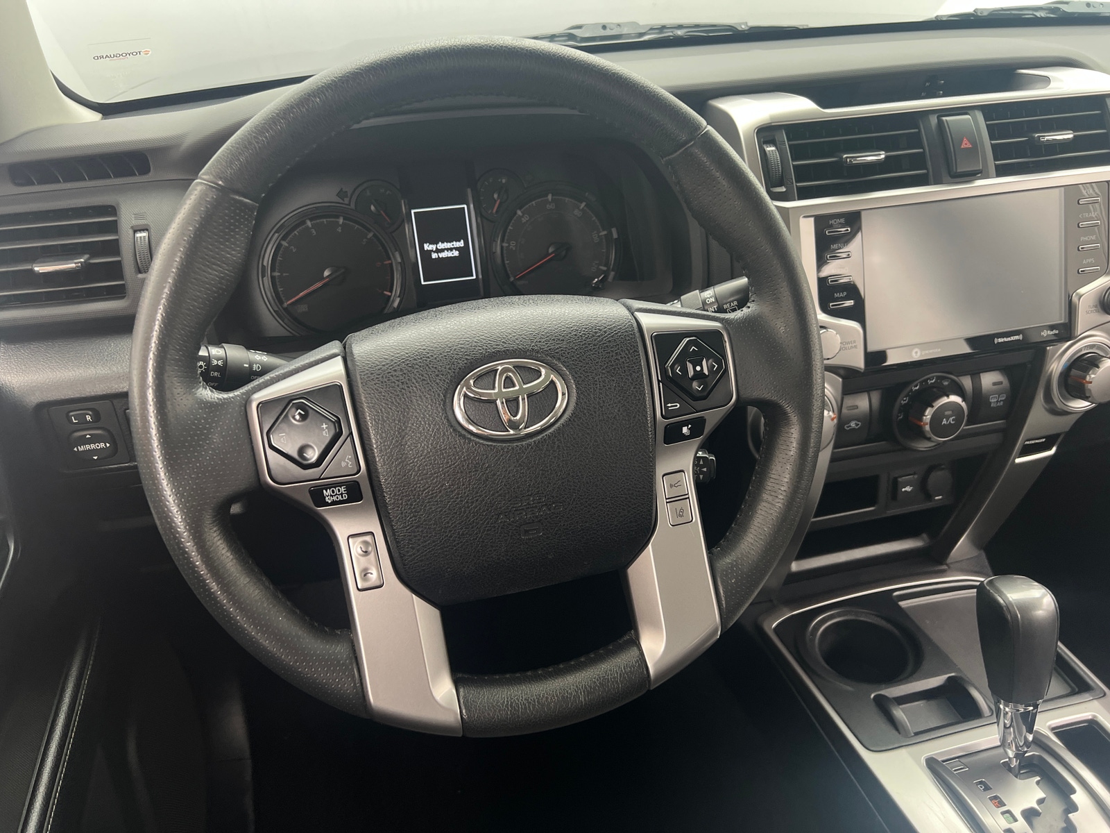 Thumbnail: 2022 Toyota 4Runner - 4
