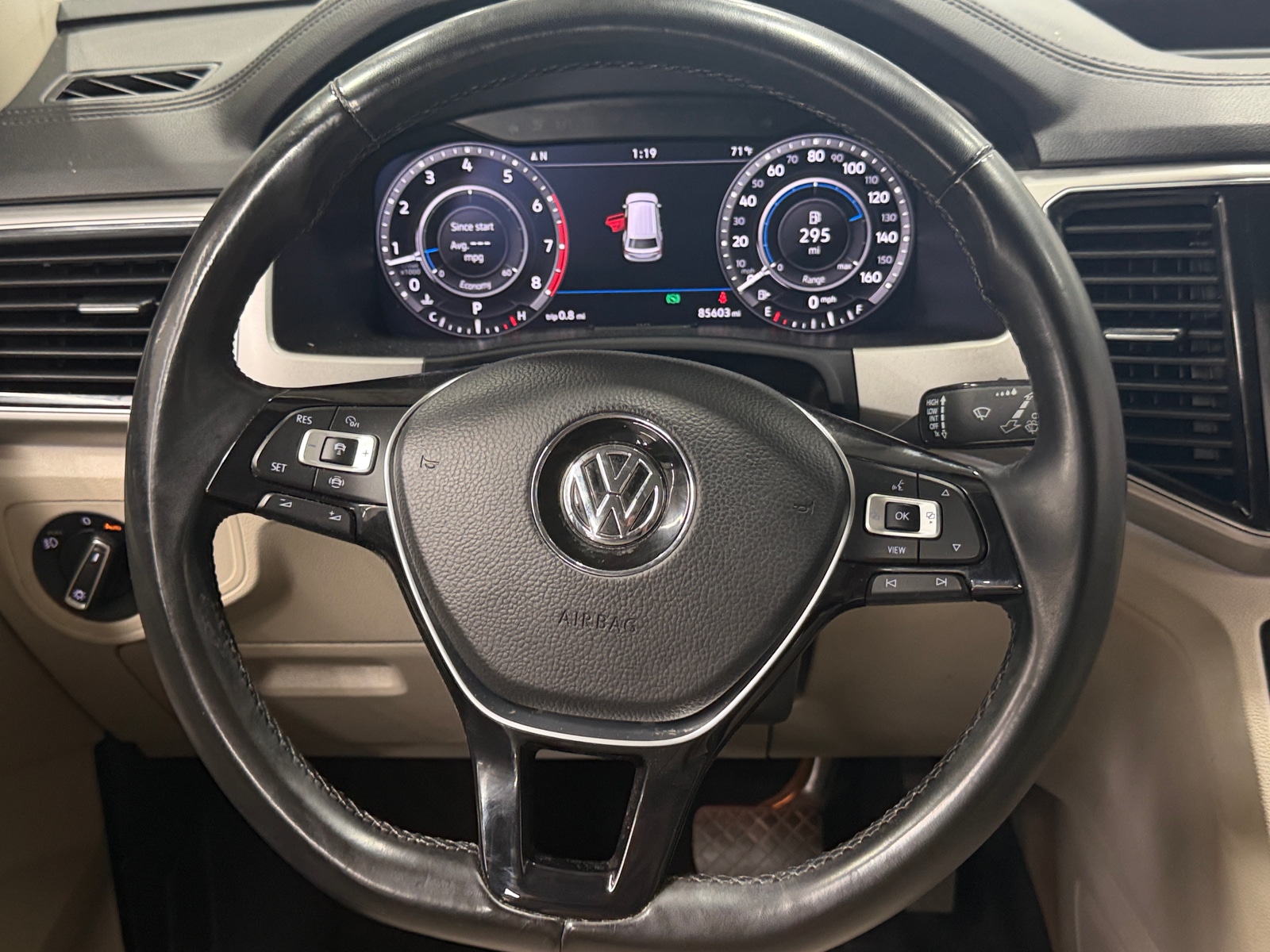 Thumbnail: 2019 Volkswagen Atlas - 4