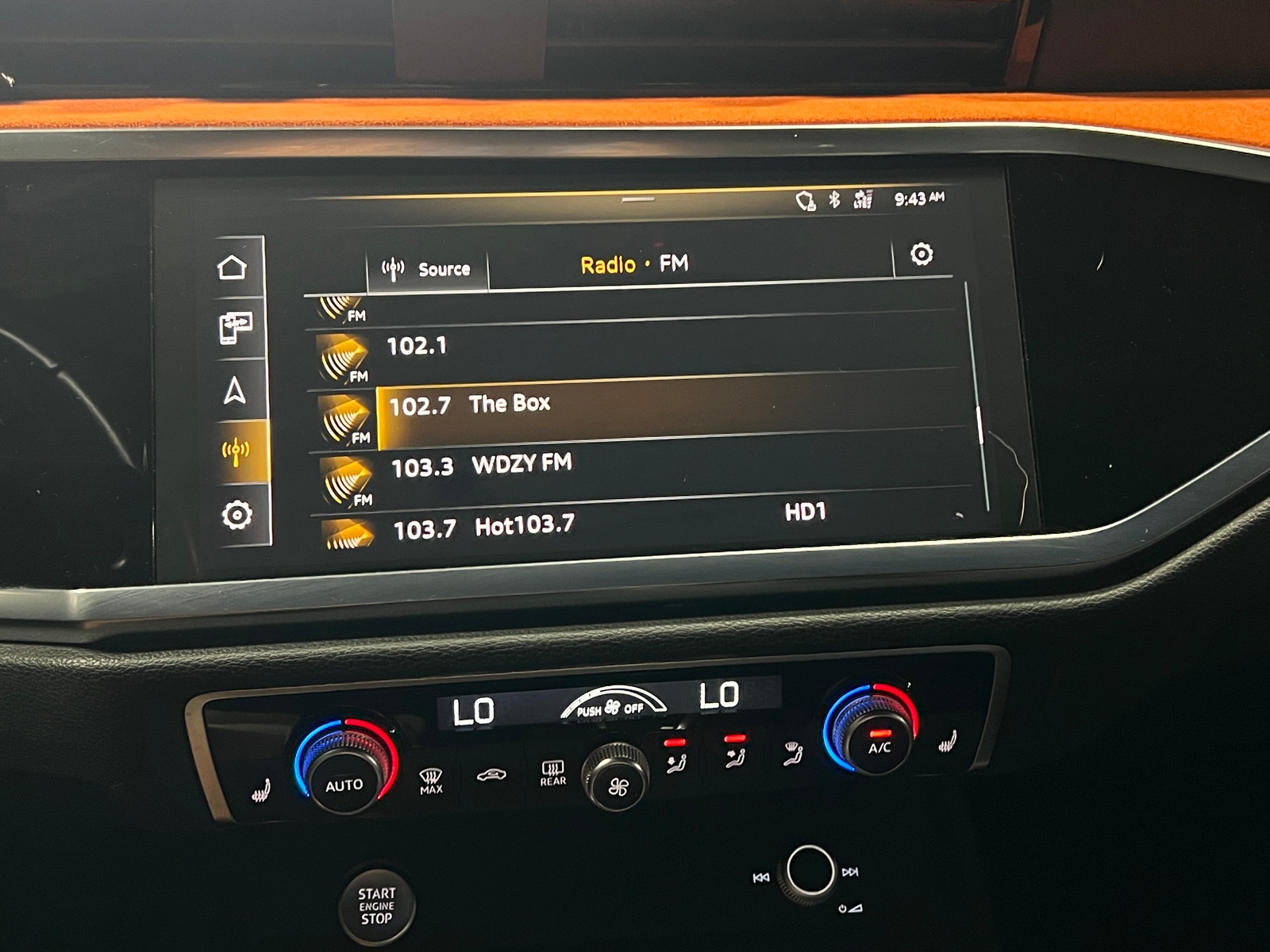 Thumbnail: 2020 Audi Q3 - 3
