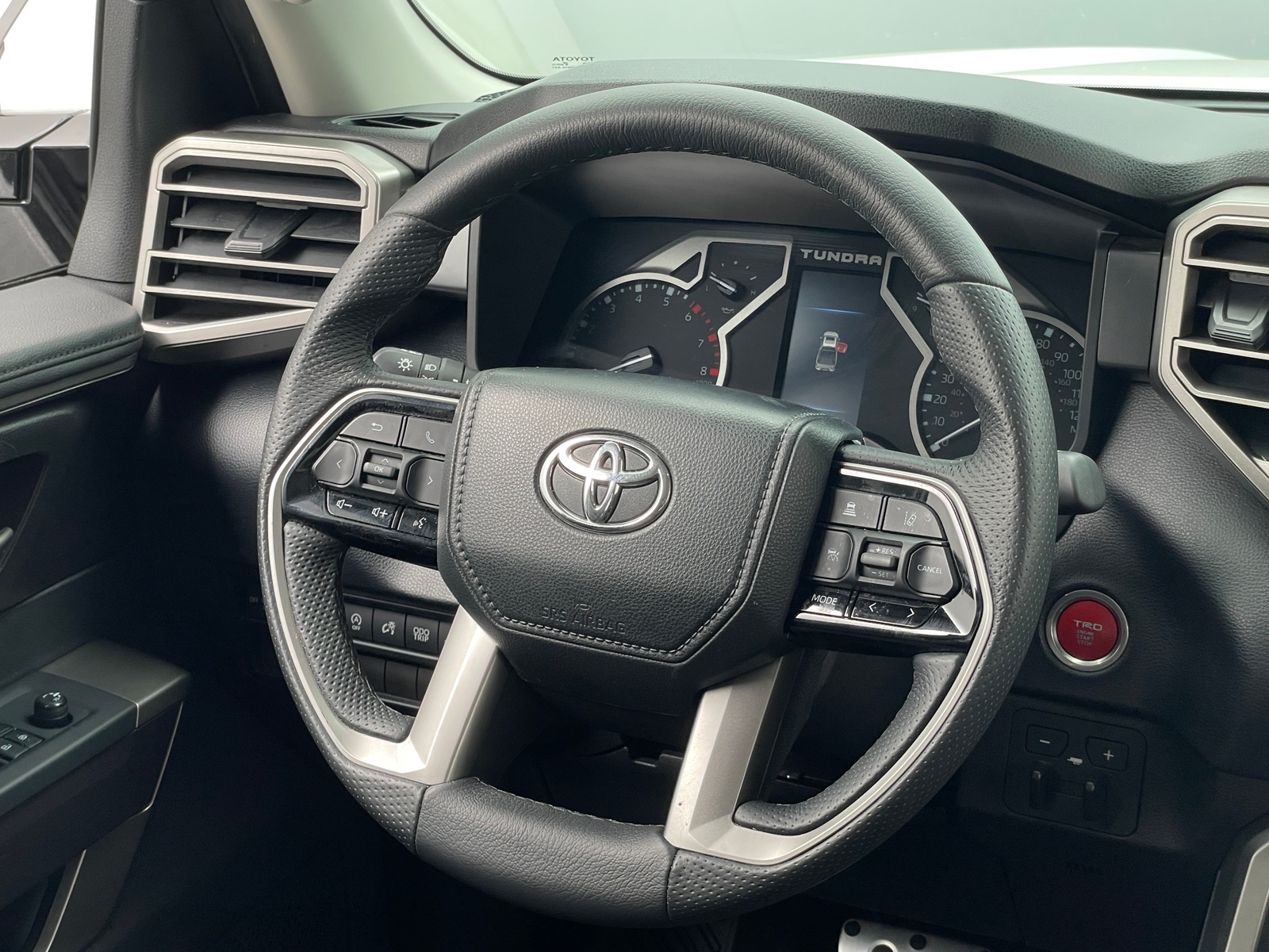 Thumbnail: 2022 Toyota Tundra - 5