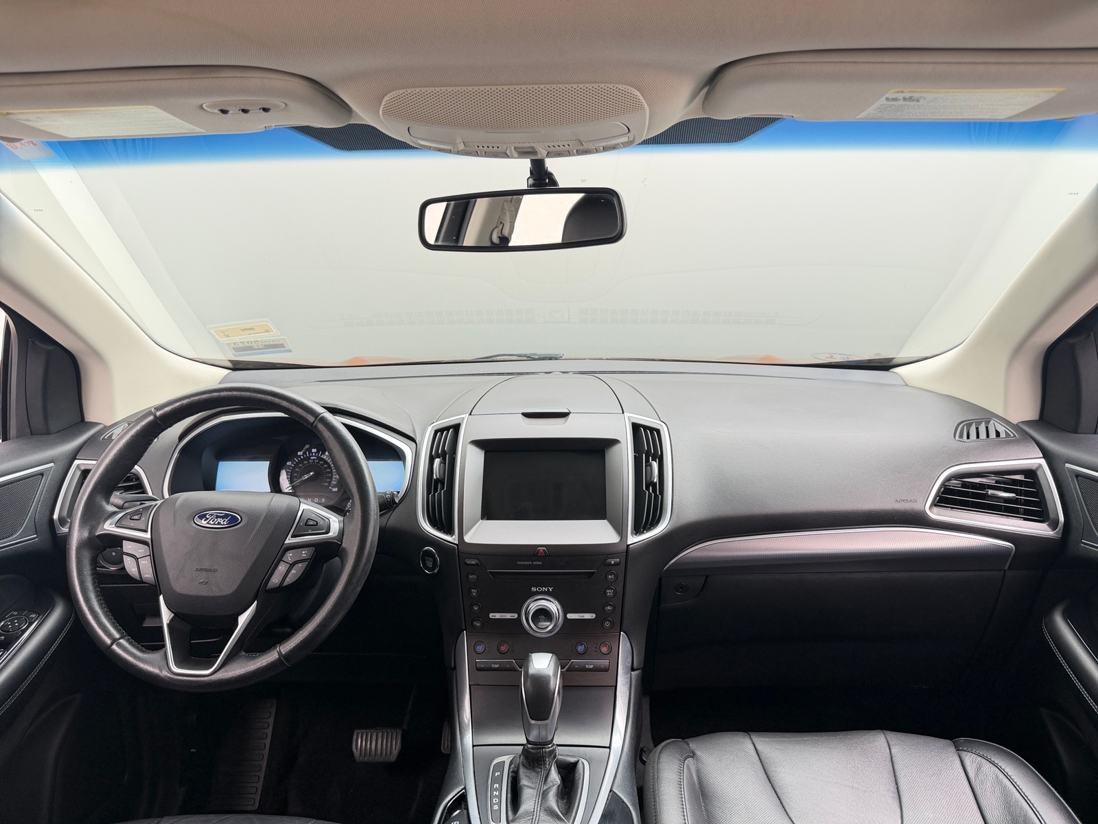 Thumbnail: 2017 Ford Edge - 2