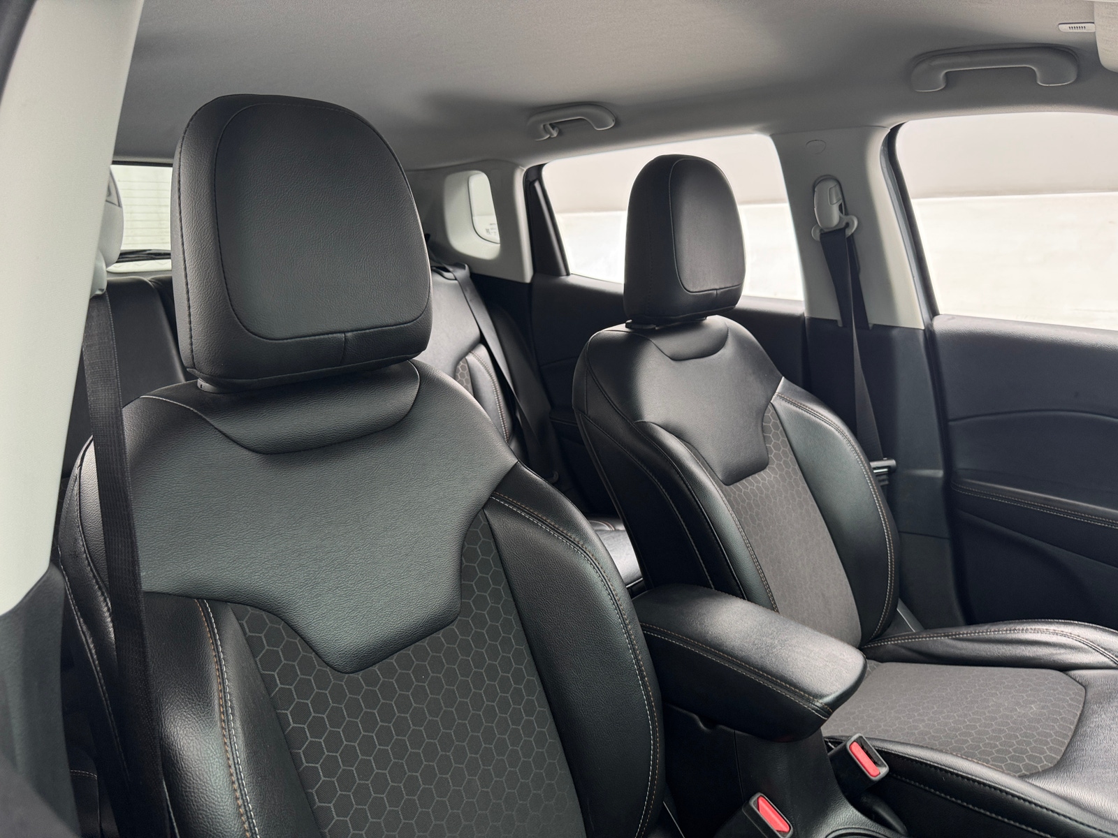 Thumbnail: 2018 Jeep Compass - 2