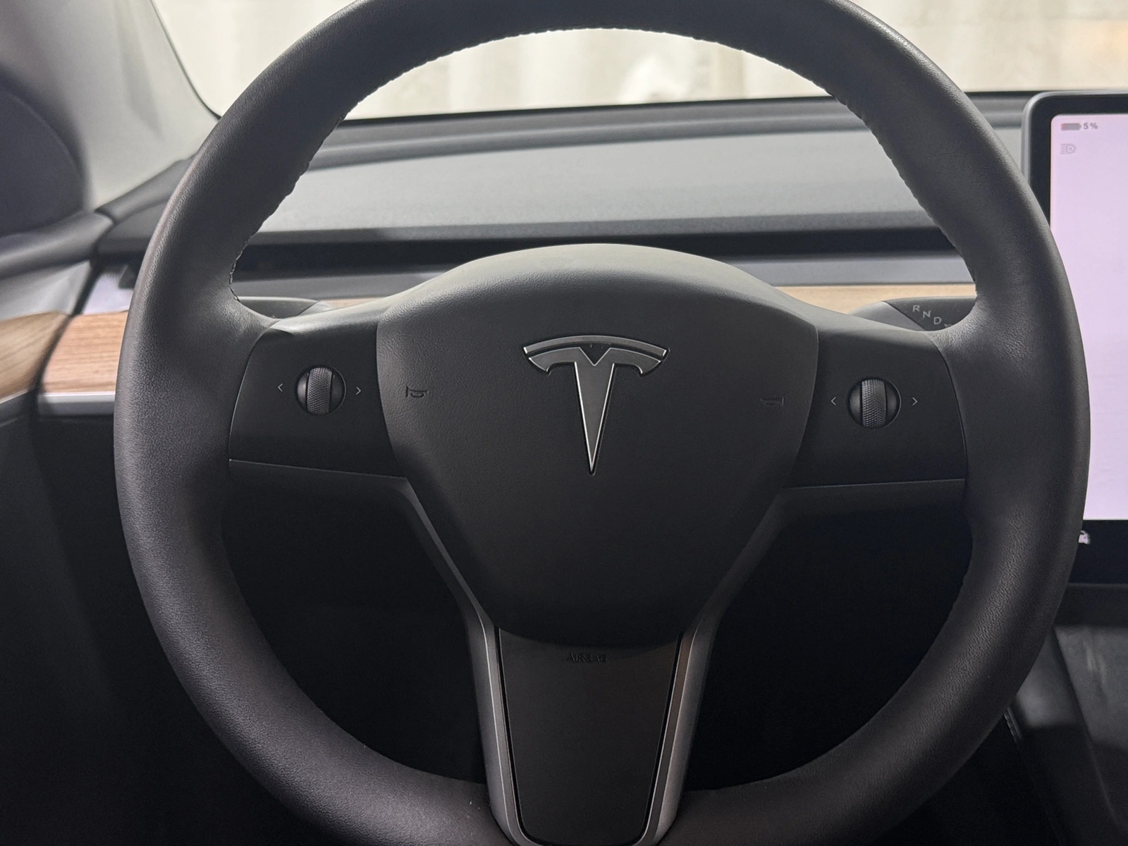 Thumbnail: 2022 Tesla Model Y - 4