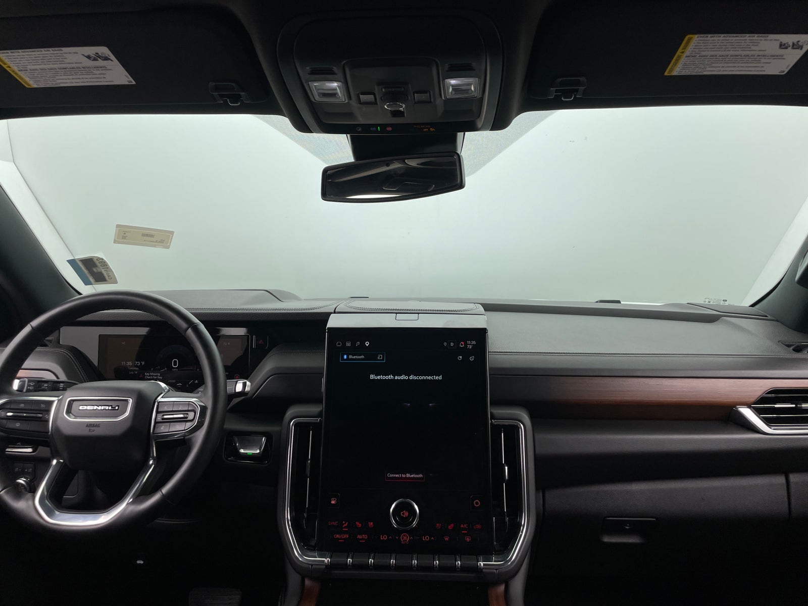 Thumbnail: 2025 GMC Yukon XL - 2