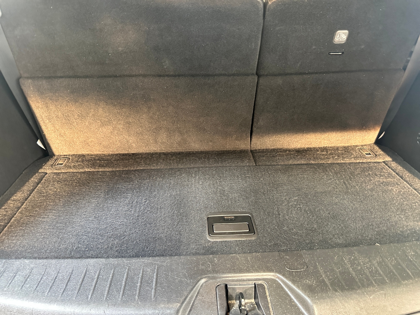 Thumbnail: 2019 Nissan Armada - 6
