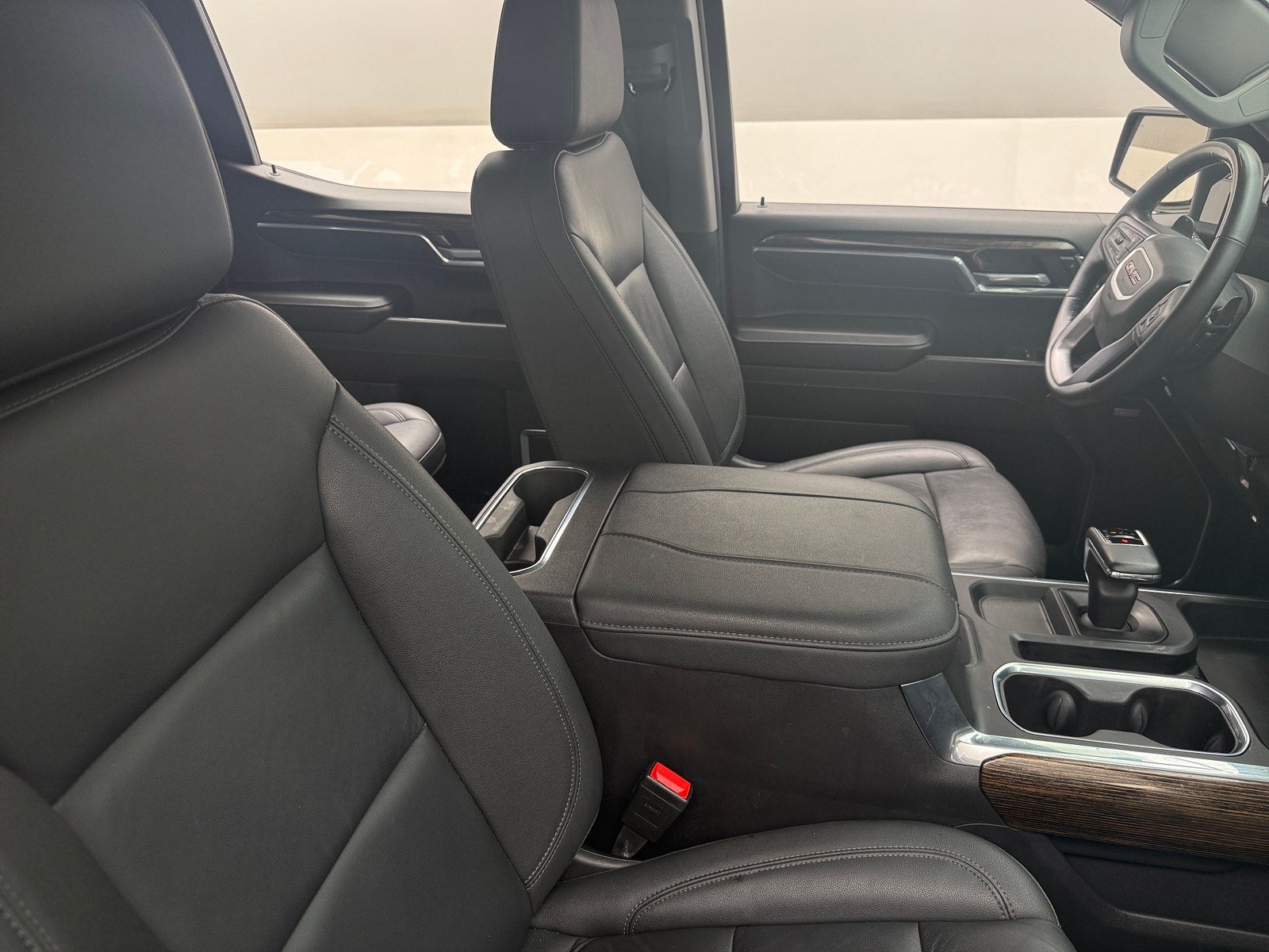 Thumbnail: 2024 GMC Sierra 1500 - 2
