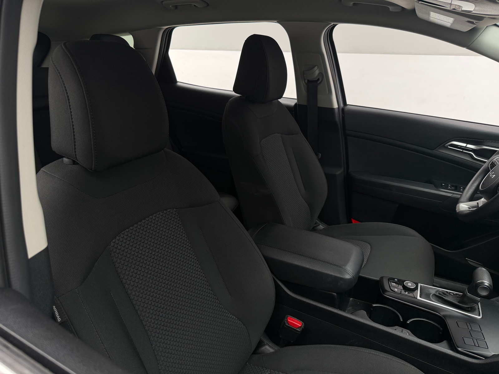 Thumbnail: 2025 Kia Sportage - 2