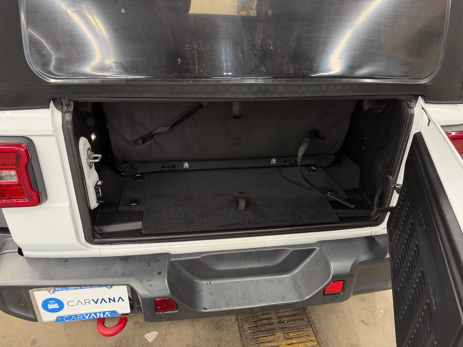 Thumbnail: 2021 Jeep Wrangler - 7
