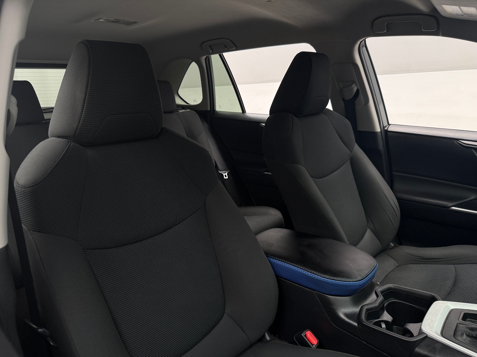 Thumbnail: 2021 Toyota RAV4 - 2