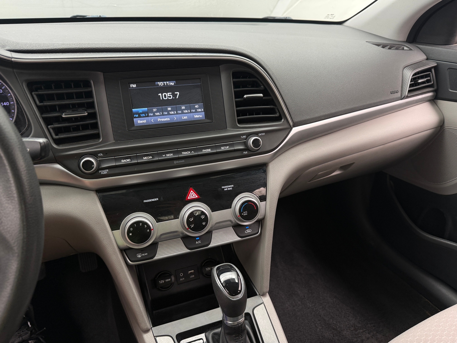 Thumbnail: 2019 Hyundai Elantra - 4