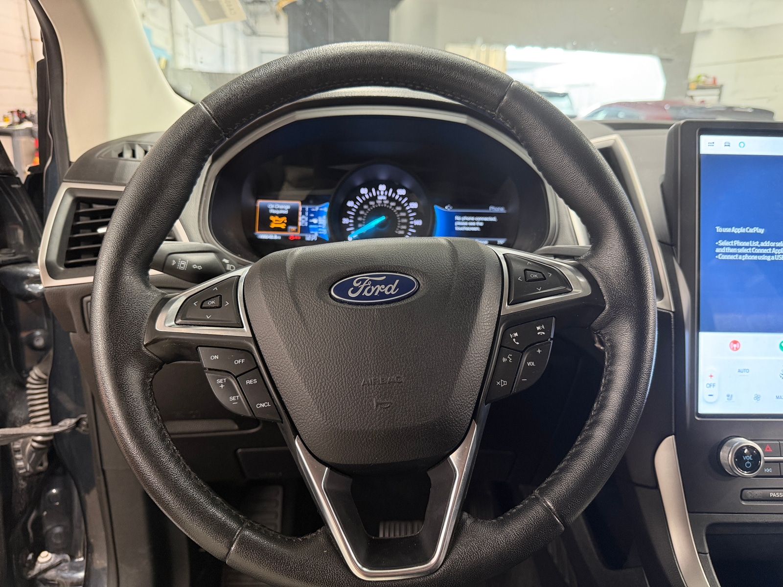 Thumbnail: 2022 Ford Edge - 4