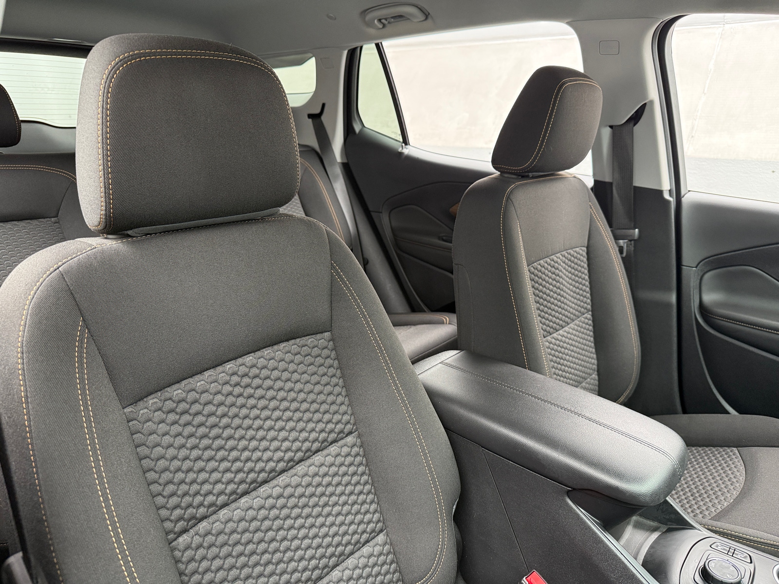 Thumbnail: 2020 GMC Terrain - 2