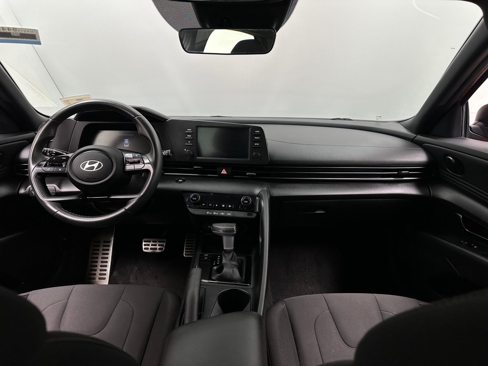 Thumbnail: 2025 Hyundai Elantra - 3