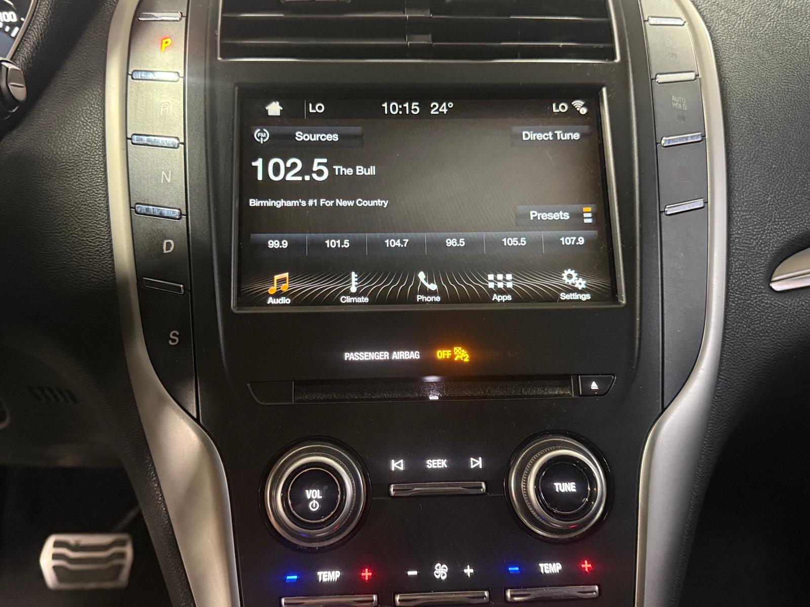 Thumbnail: 2017 Lincoln MKC - 4