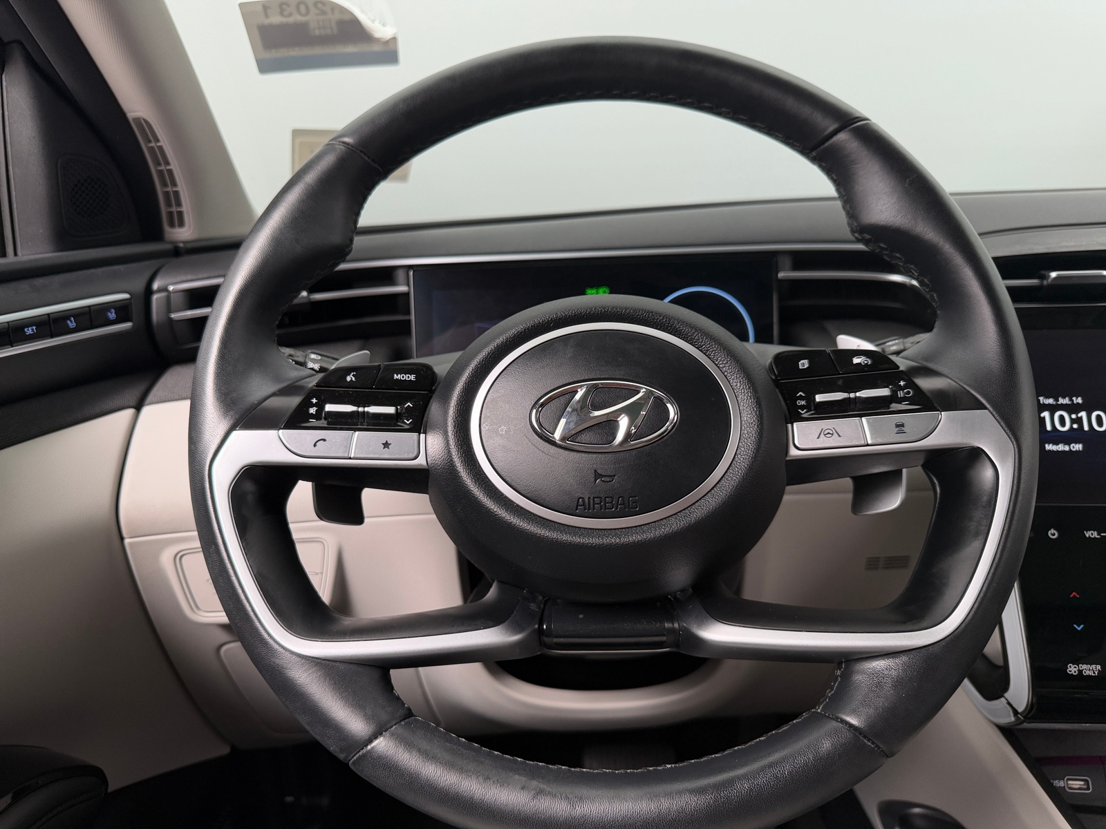 Thumbnail: 2023 Hyundai Tucson - 4