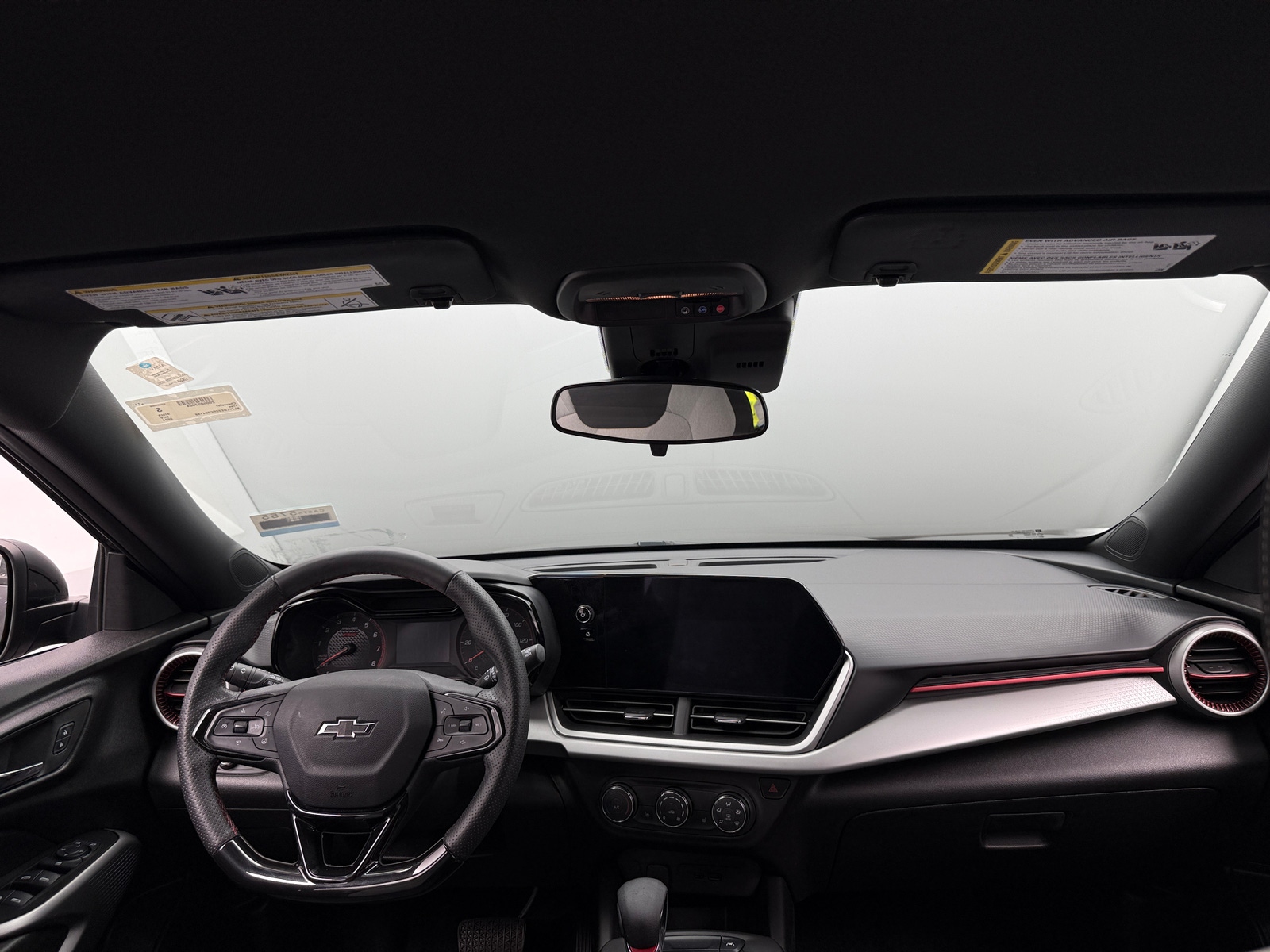 Thumbnail: 2024 Chevrolet Trax - 3