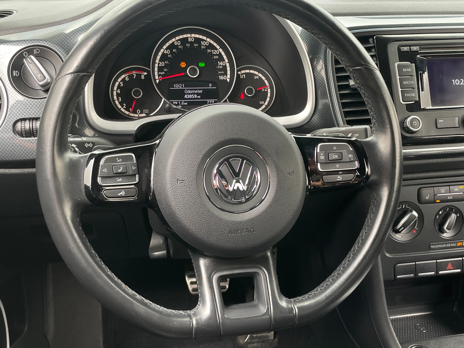Thumbnail: 2013 Volkswagen Beetle - 4